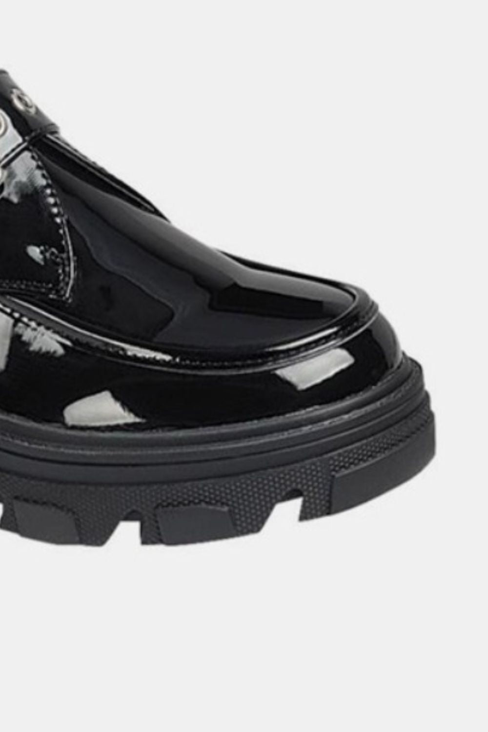 Forever Link Buckled Platform