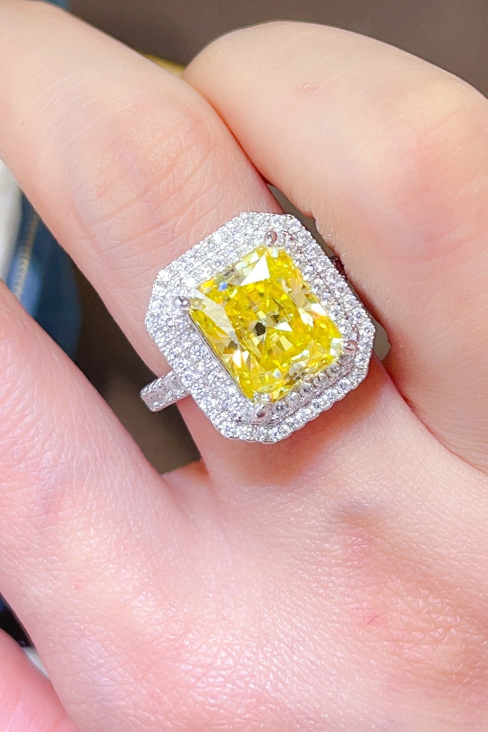 2 Carat Moissanite